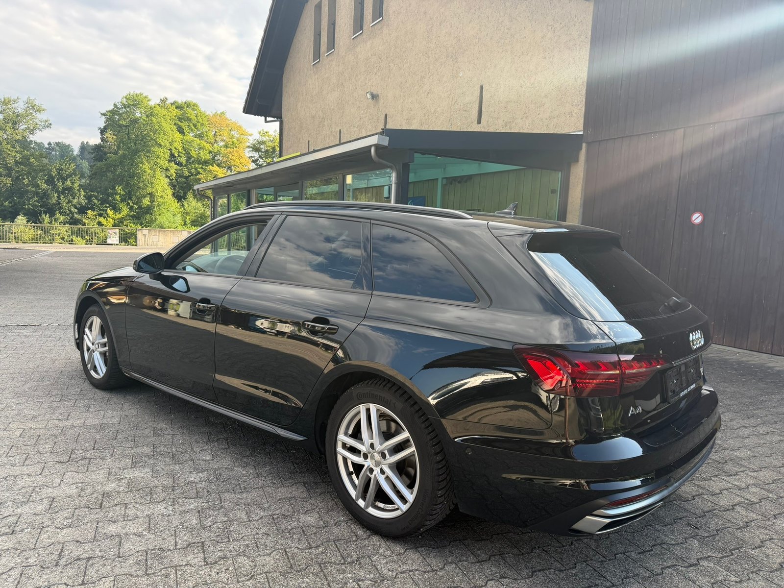AUDI A4 Avant 40 TDI quattro S-tronic, Diesel, Occasion / Gebraucht, Automatik - 6