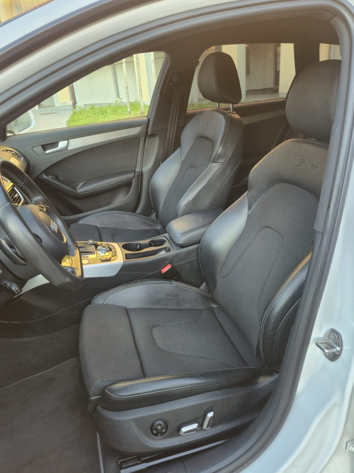 AUDI A4 Avant 2.0 TDI 190 M-Tronic, Diesel, Occasion / Utilisé, Automatique - 4