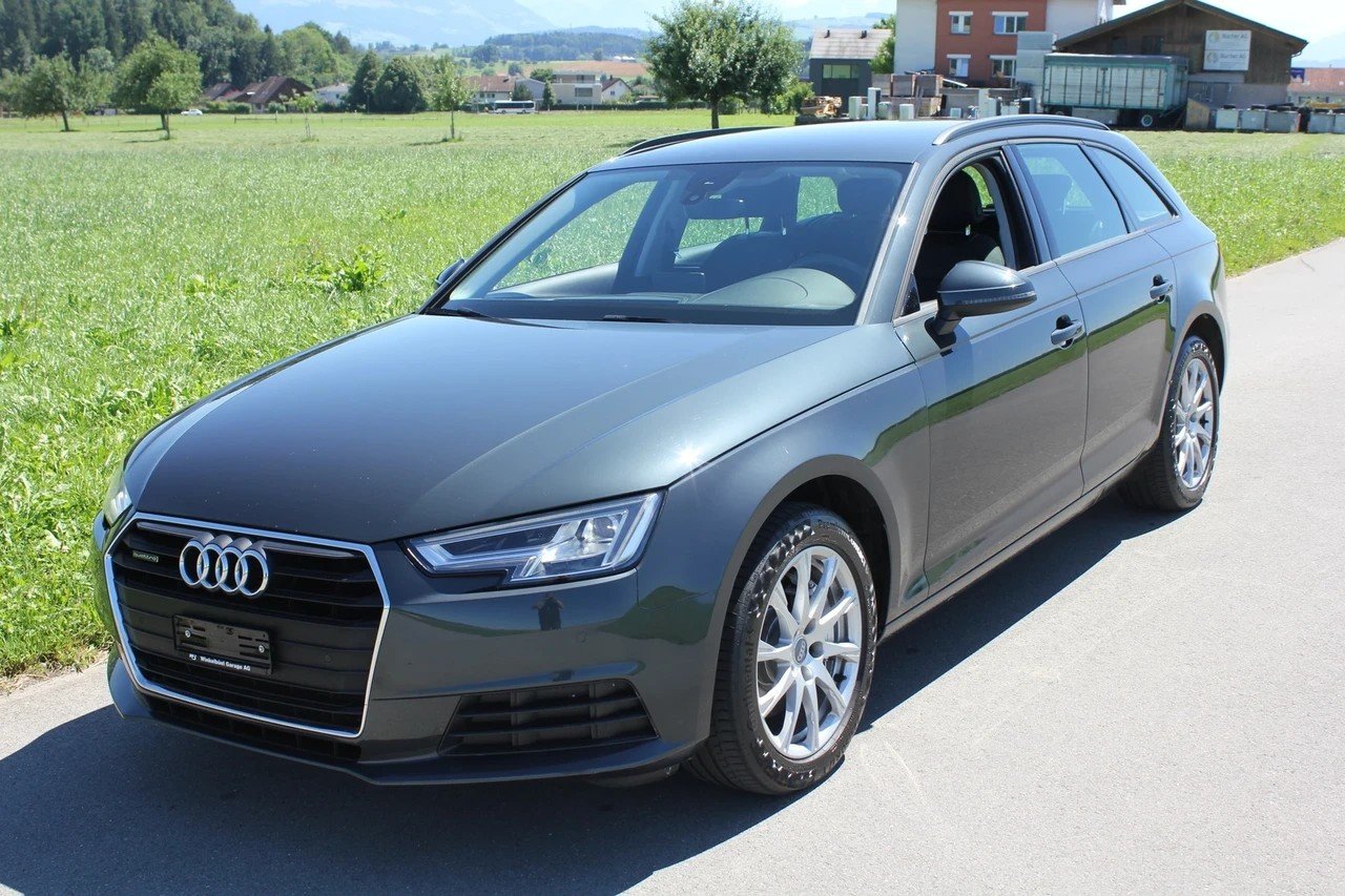 AUDI A4 Avant 2.0 TDI Sport S-tronic