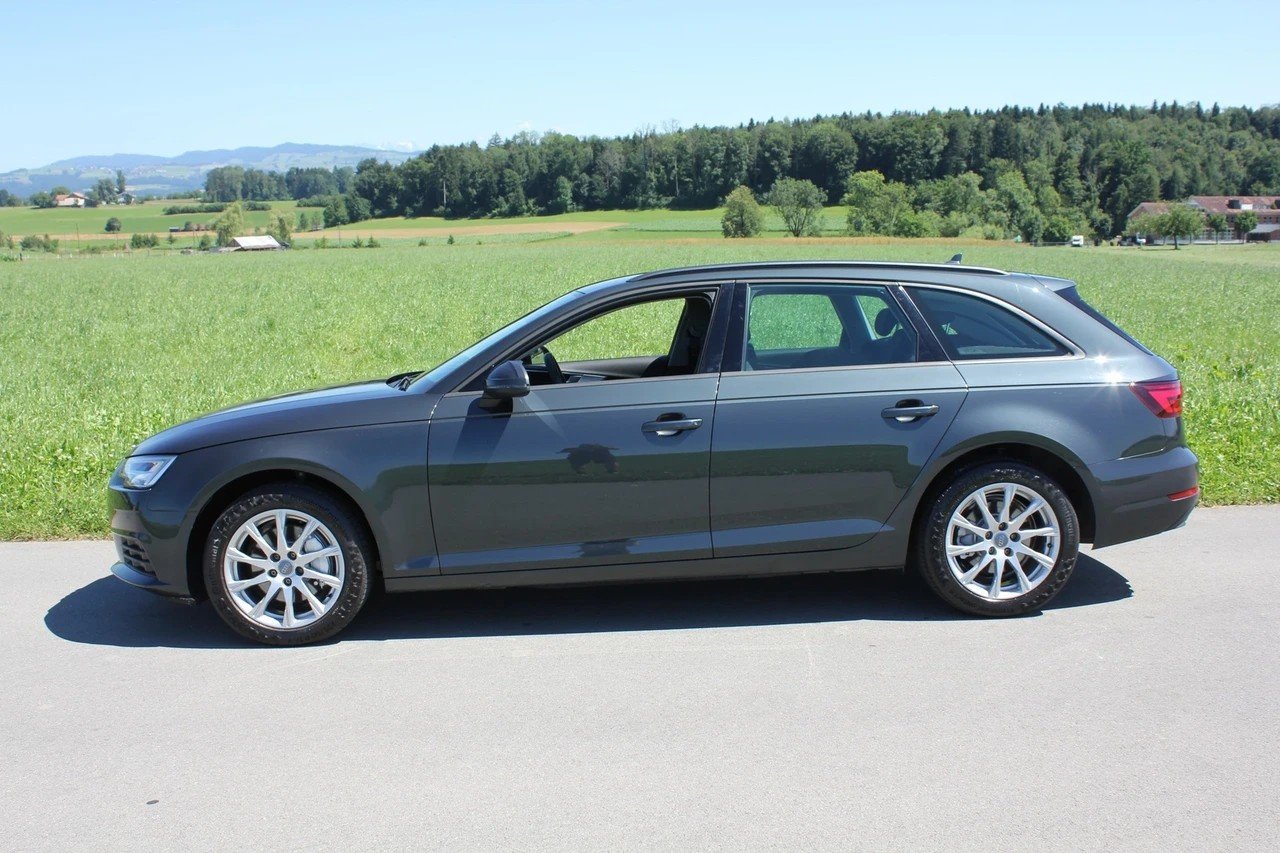 AUDI A4 Avant 2.0 TDI Sport S-tronic, Diesel, Occasioni / Usate, Automatico - 6