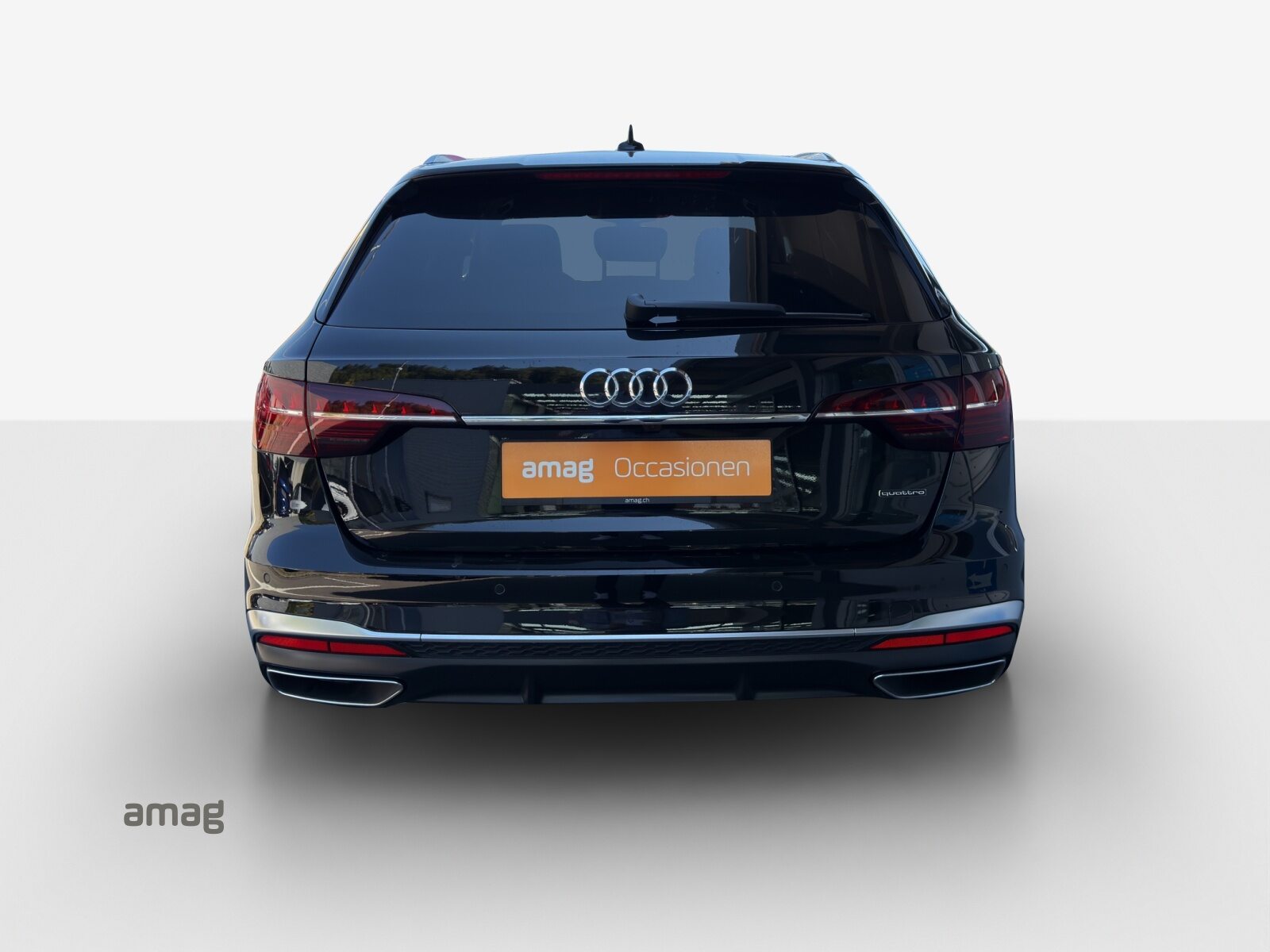 AUDI A4 Avant 40 S li S-tro qu, Benzina, Occasioni / Usate, Automatico - 4