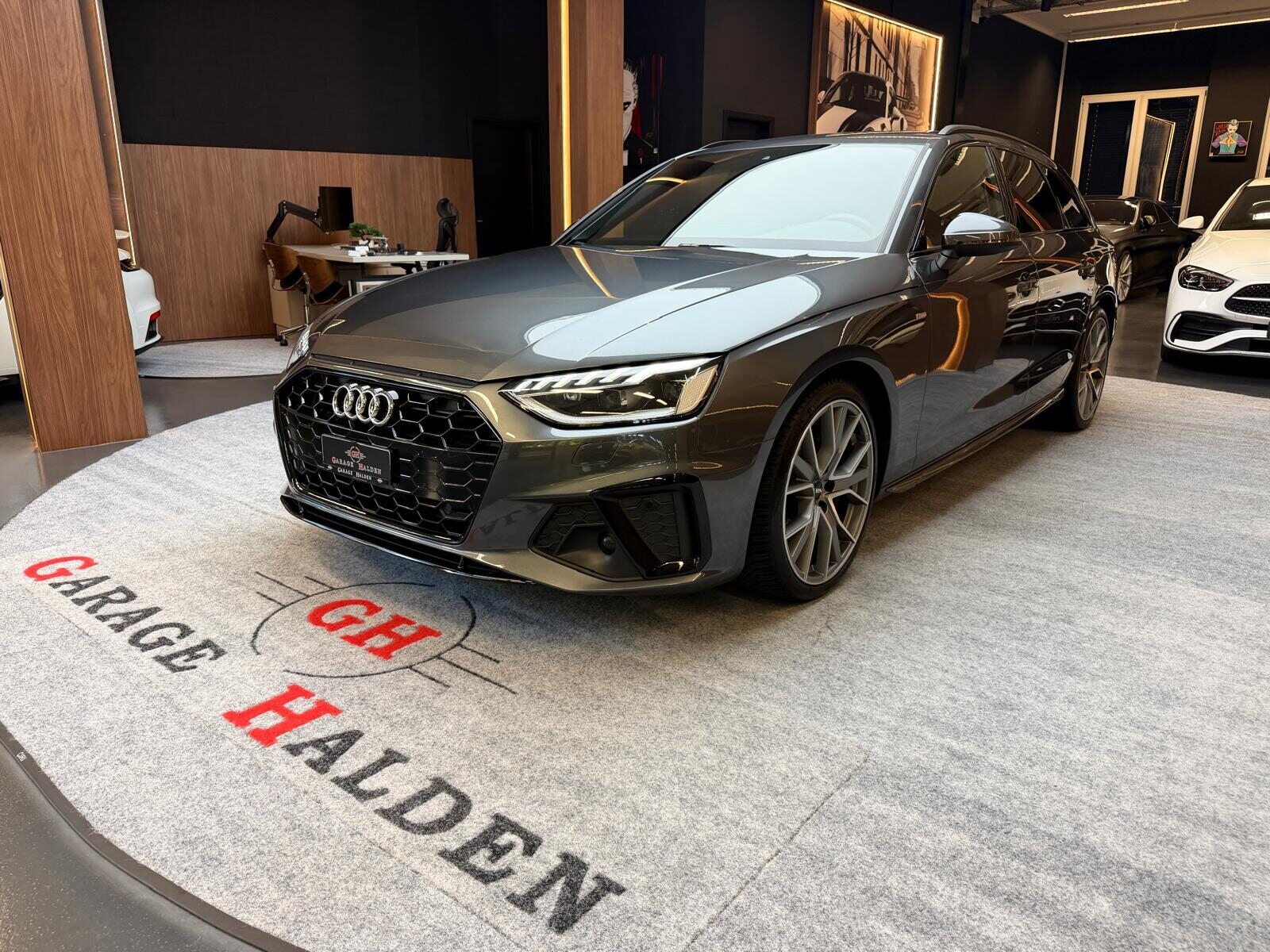 AUDI A4 Avant 2.0 35 TDI T-Tronic, Mild-Hybrid Diesel/Elektro, Occasion / Gebraucht, Automatik - 4