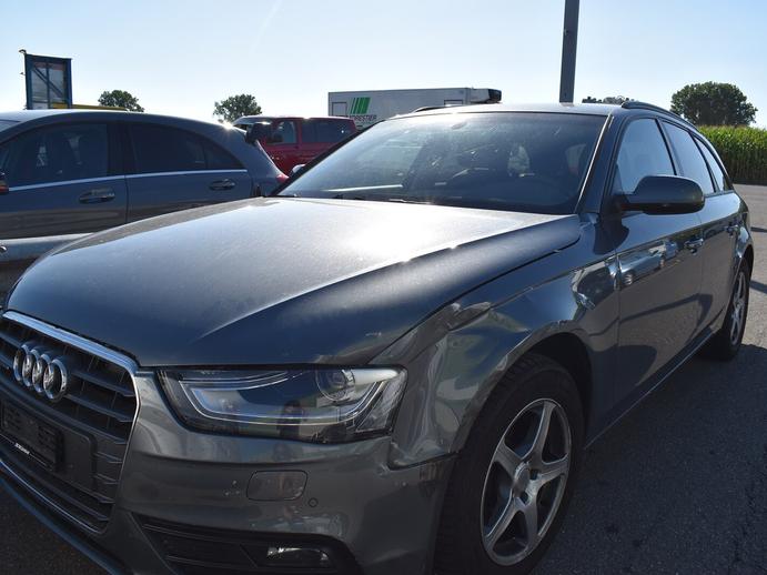 AUDI A4 Avant 2.0 TFSI quattro, Benzin, Occasion / Gebraucht, Handschaltung