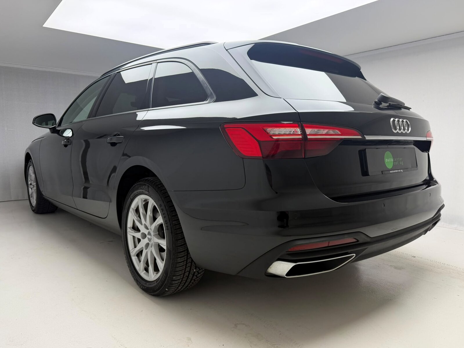 AUDI A4 Avant 35 TFSI S-tronic, Mild-Hybrid Benzin/Elektro, Occasion / Gebraucht, Automatik - 6