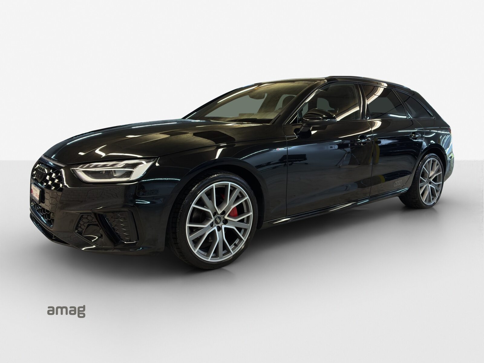 AUDI A4 Avant 40 TDI S line Attraction