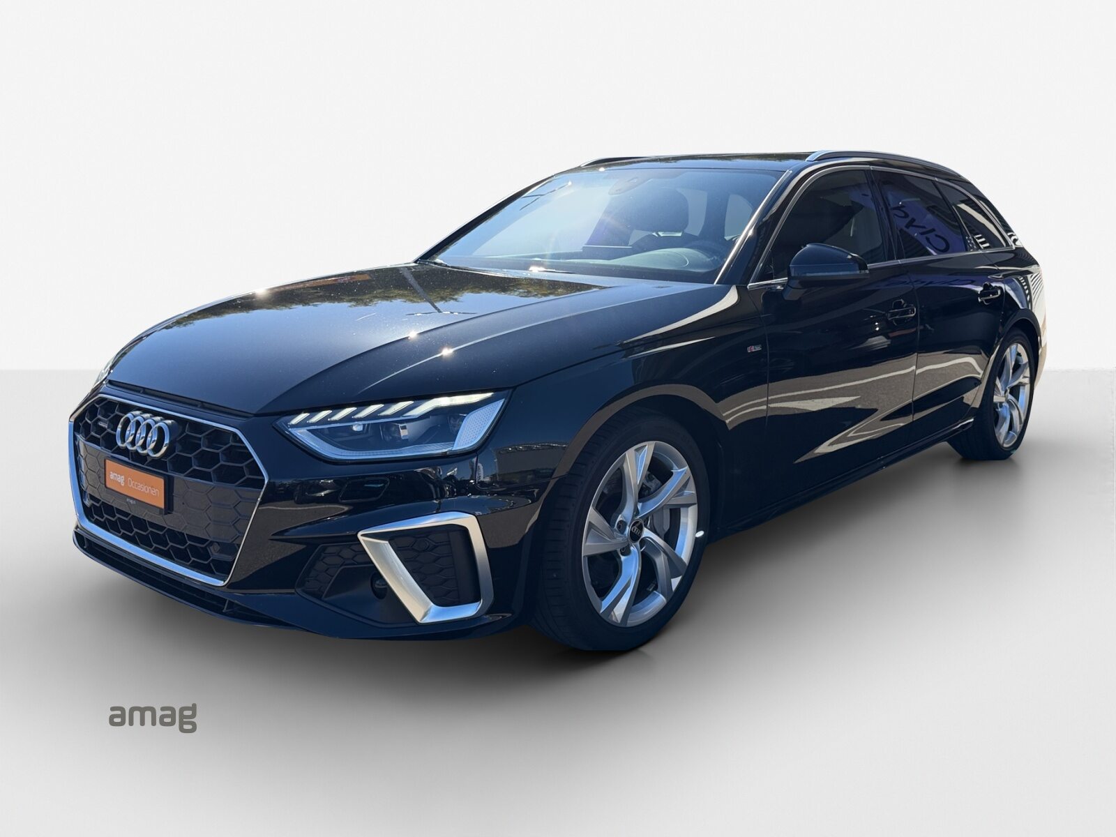 AUDI A4 Avant 40 S li S-tro qu