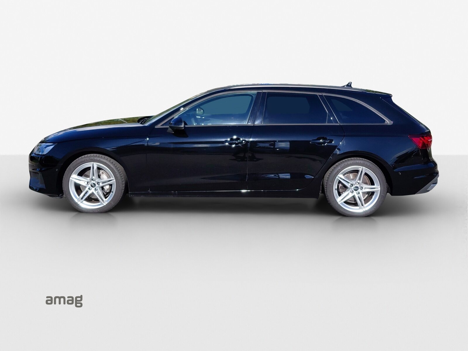 AUDI A4 Avant 40 TDI Attraction, Diesel, Occasion / Gebraucht, Automatik - 2