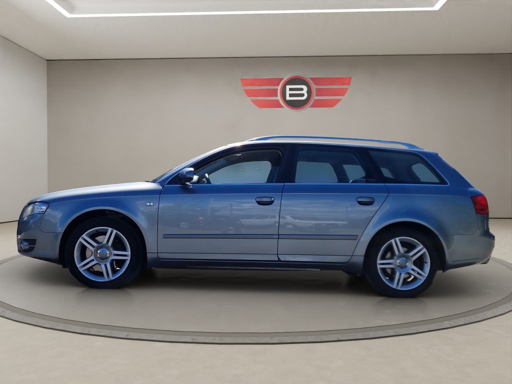 AUDI A4 3.2 V6 quattro, Essence, Occasion / Utilisé, Automatique - 4