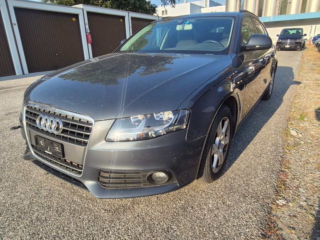AUDI A4 1.8 TFSI 160 M-Tronic, Benzin, Occasion / Gebraucht, Automatik - 2