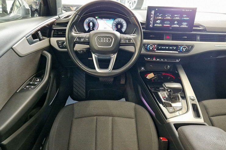 AUDI A4 Avant 40 TDI quattro S-tronic S-Line Attraction, Hybride Léger Diesel/Électricité, Occasion / Utilisé, Automatique - 7