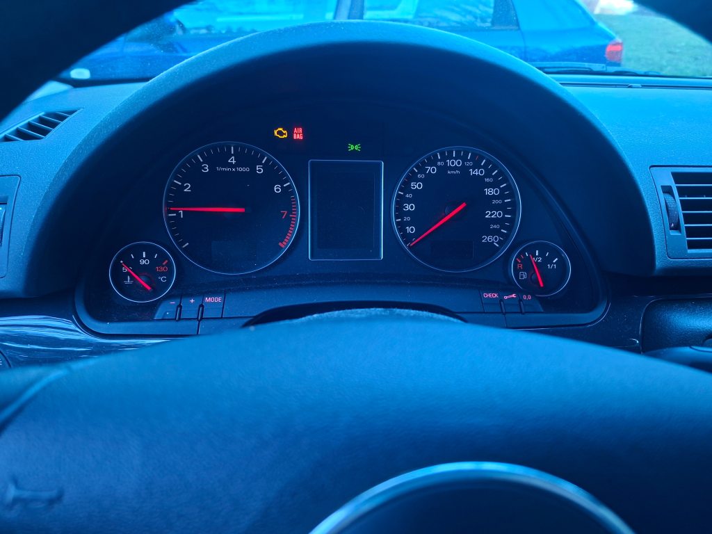 AUDI A4 3.0 V6 30V, Petrol, Second hand / Used, Automatic - 7