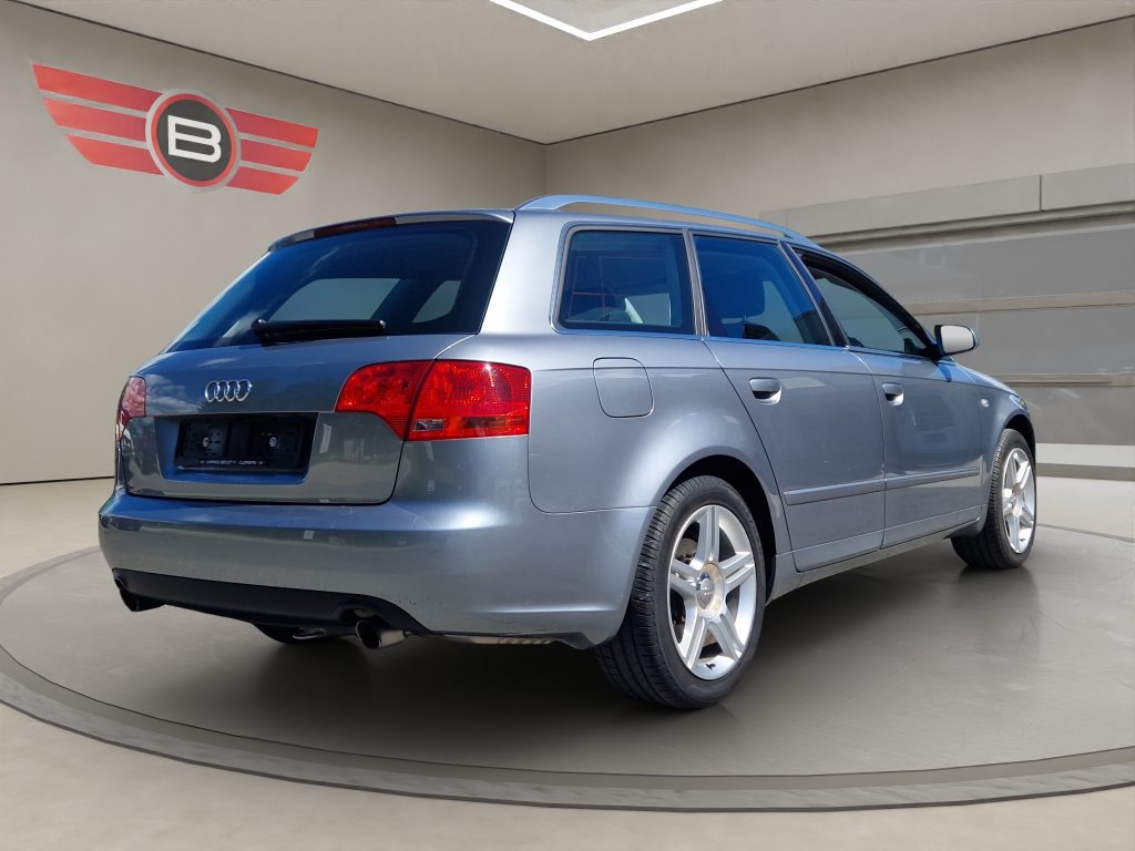 AUDI A4 3.2 V6 quattro, Essence, Occasion / Utilisé, Automatique - 7