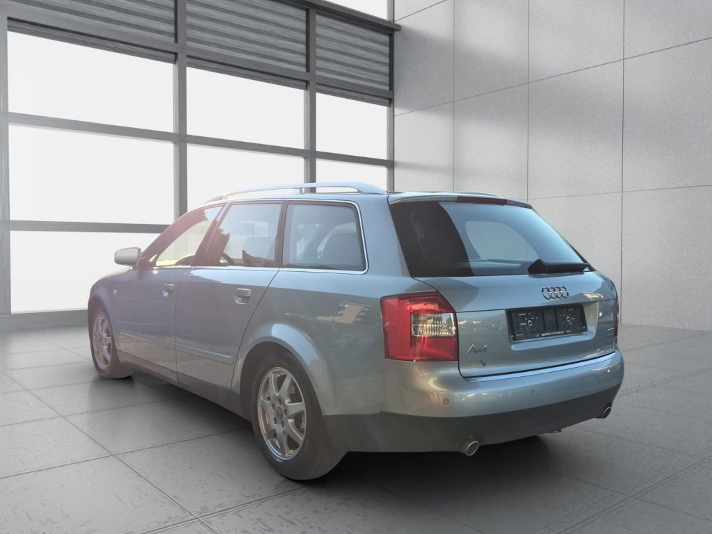 AUDI A4 3.0 V6 30V quattro, Essence, Occasion / Utilisé, Automatique - 7