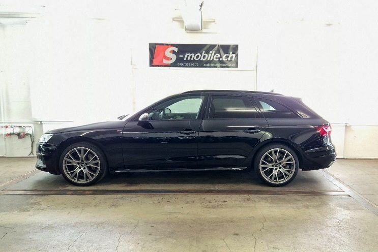 AUDI A4 Avant 40 TDI quattro S-tronic S-Line Attraction, Hybride Léger Diesel/Électricité, Occasion / Utilisé, Automatique - 2
