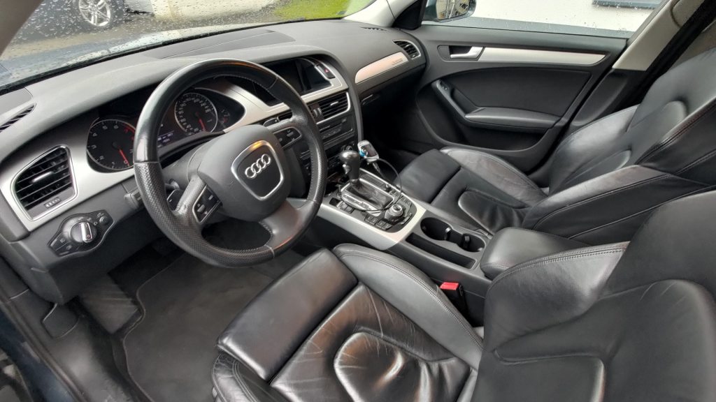 AUDI A4 3.2 V6 FSI quattro T-Tronic, Benzina, Occasioni / Usate, Automatico - 2
