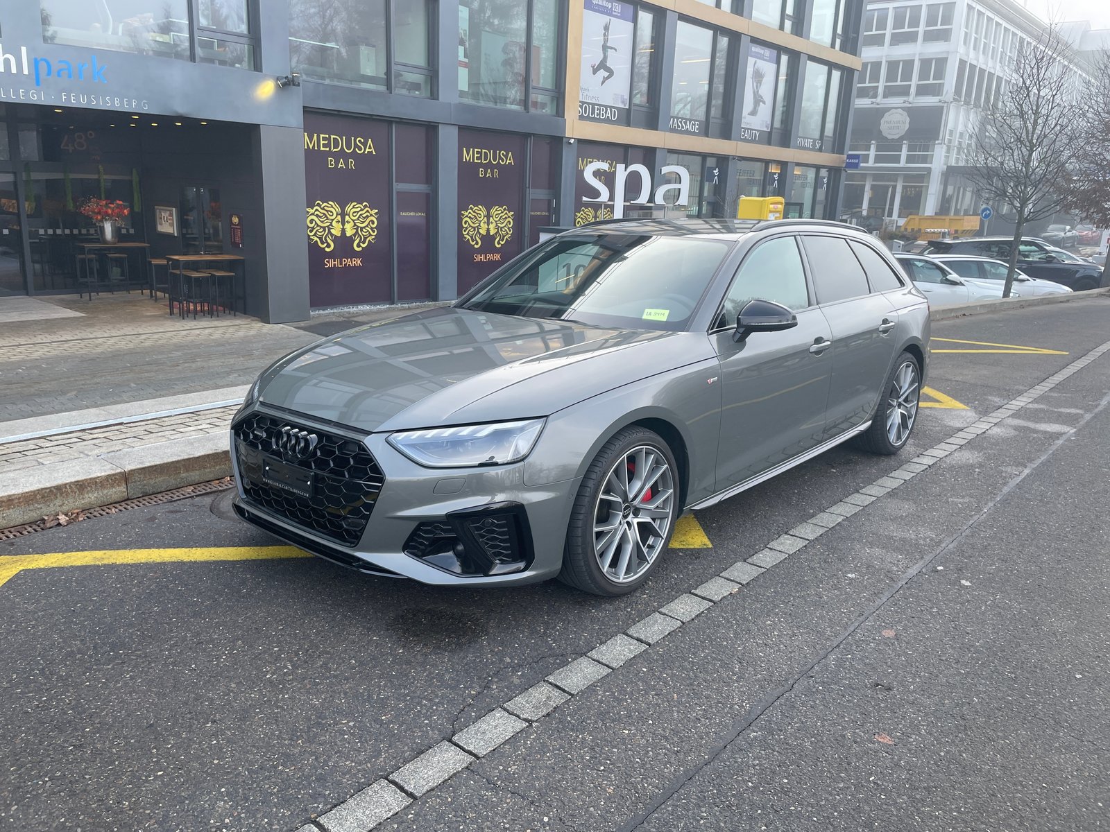 AUDI A4 Avant 45 TFSI S line S-tronic quattro Competition Ed