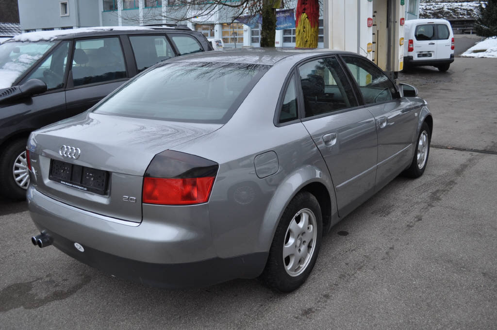 AUDI A4 2.0 20V 130, Benzina, Occasioni / Usate, Automatico - 4