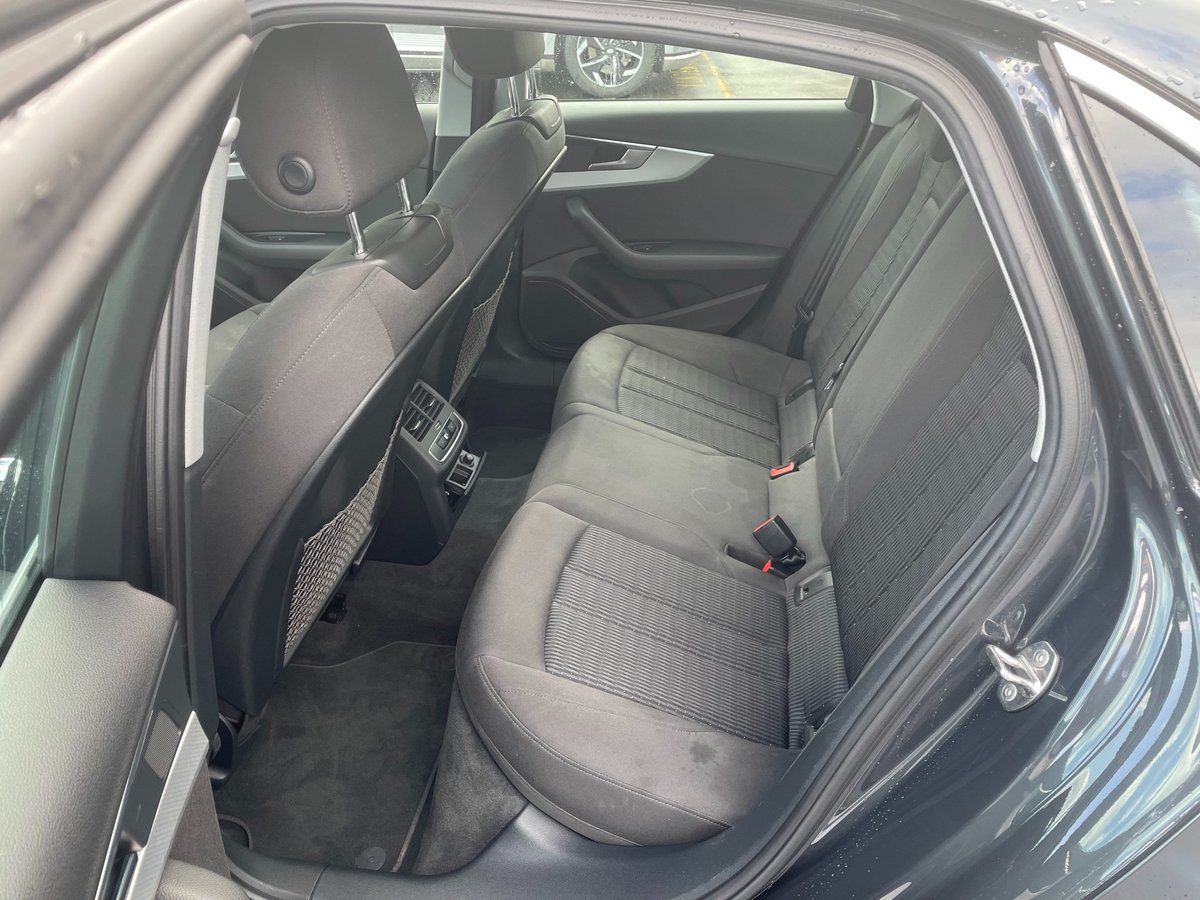AUDI A4 2.0 TDI Design S-tronic, Diesel, Second hand / Used, Automatic - 5