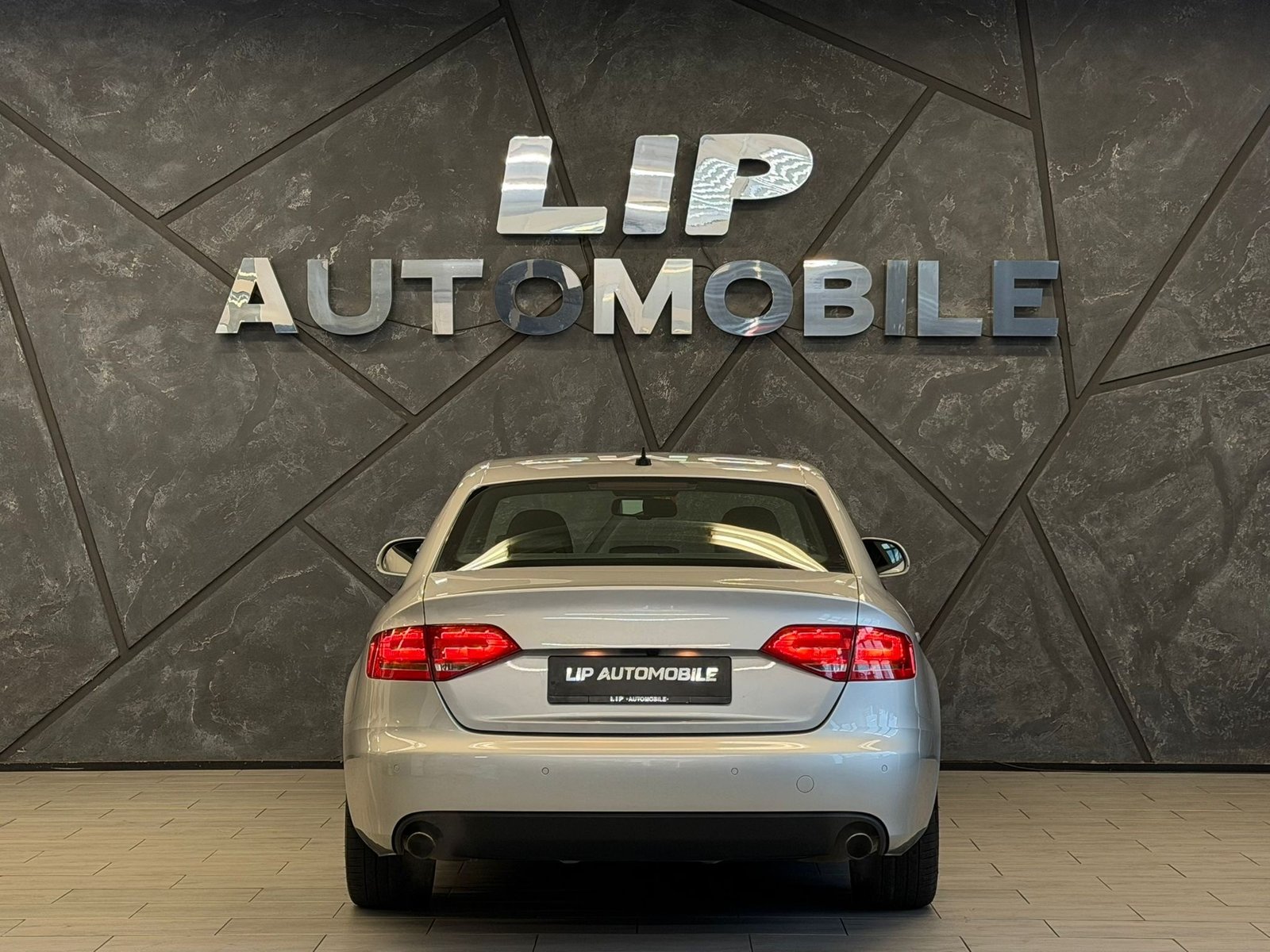 AUDI A4 Limousine 3.2 FSI quattro tiptronic, Benzin, Occasion / Gebraucht, Automatik - 7