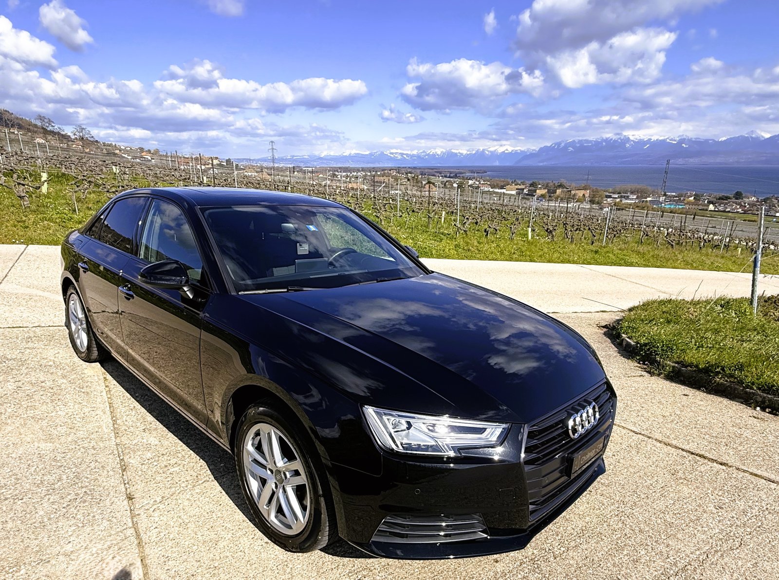 AUDI A4 Limousine 2.0 TDI Design S-tronic, Diesel, Occasion / Utilisé, Automatique - 4