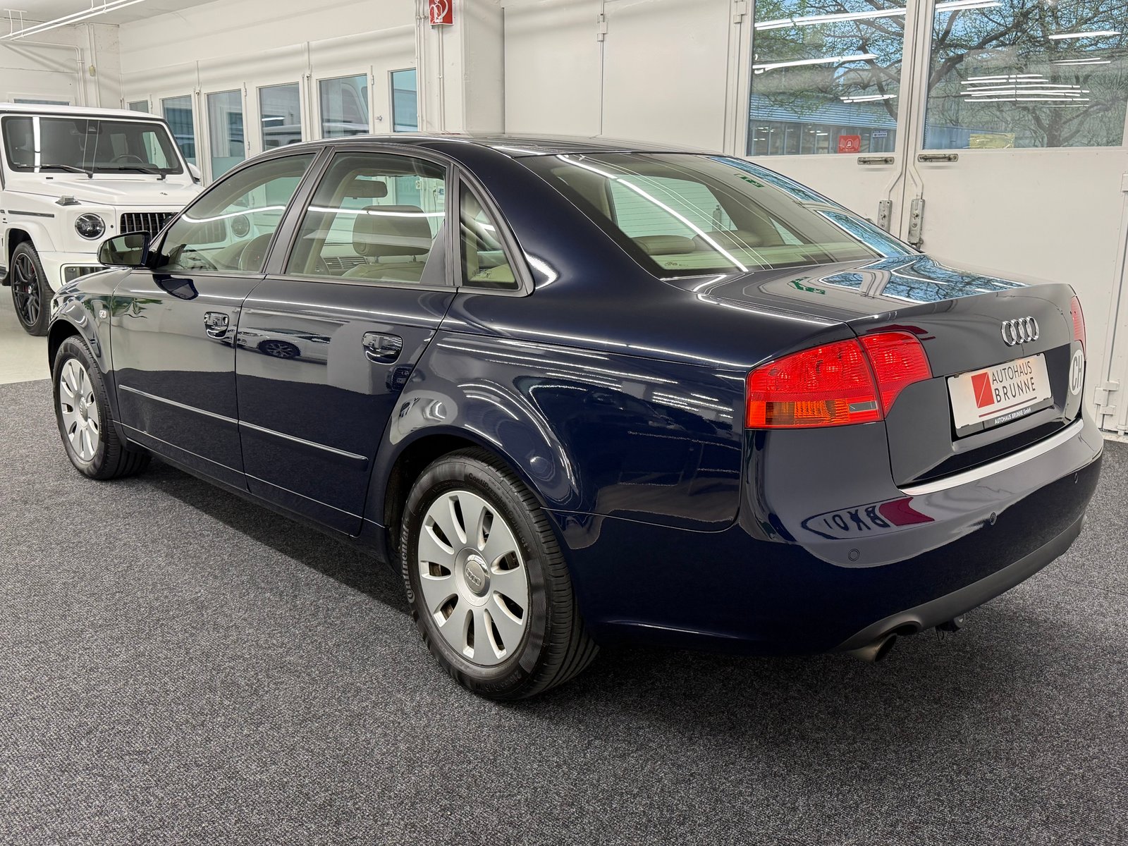 AUDI A4 Limousine 3.2 FSI QUATTRO + AHK, Benzin, Occasion / Gebraucht, Automatik - 5