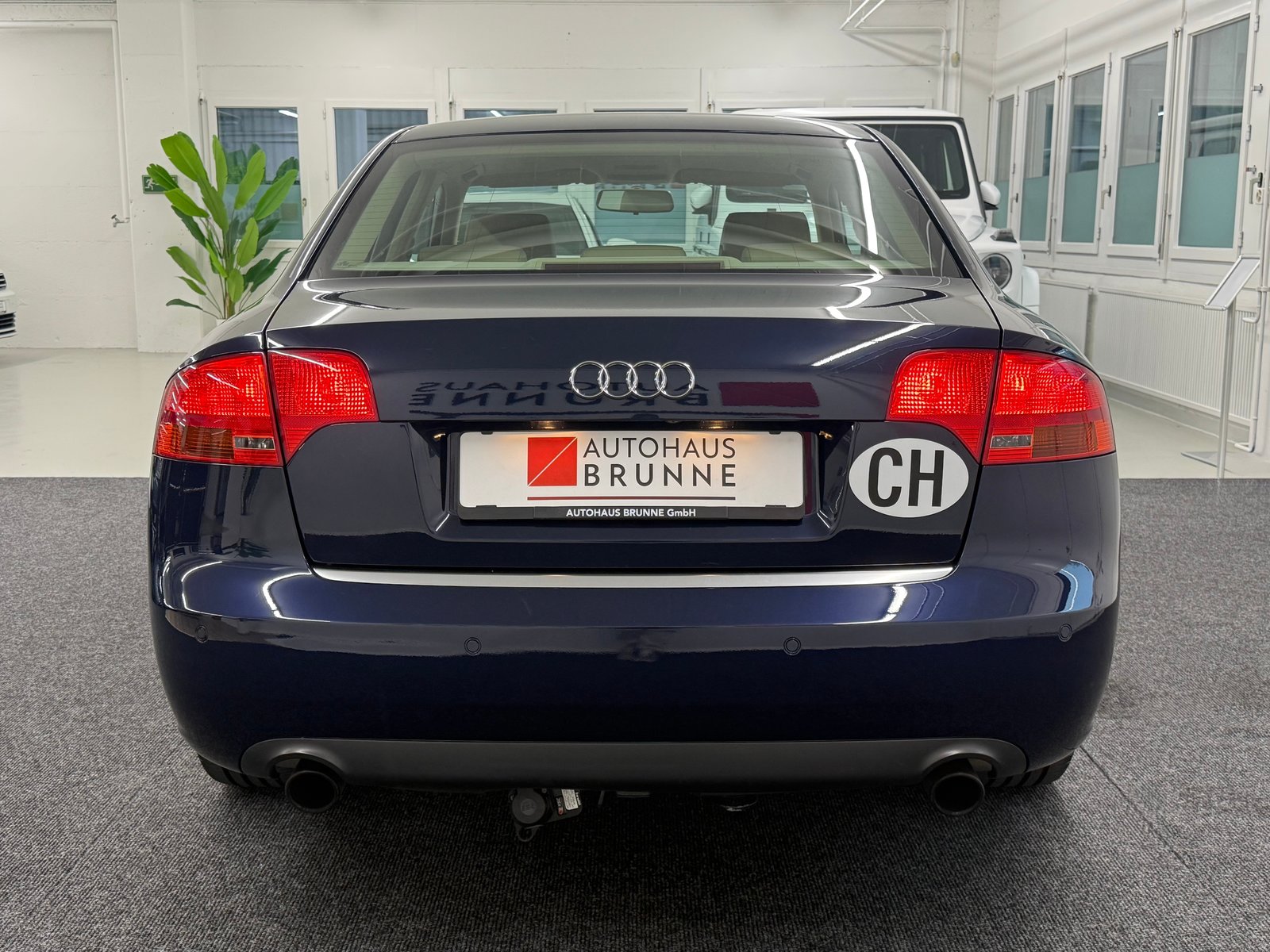 AUDI A4 Limousine 3.2 FSI QUATTRO + AHK, Benzin, Occasion / Gebraucht, Automatik - 6