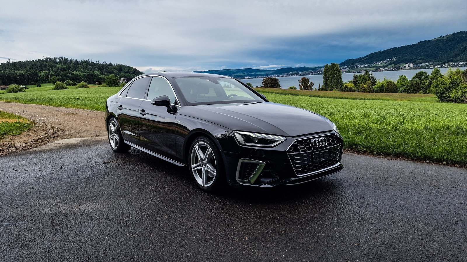 AUDI A4 Limousine 40 TDI S line quattro quattro S-tronic