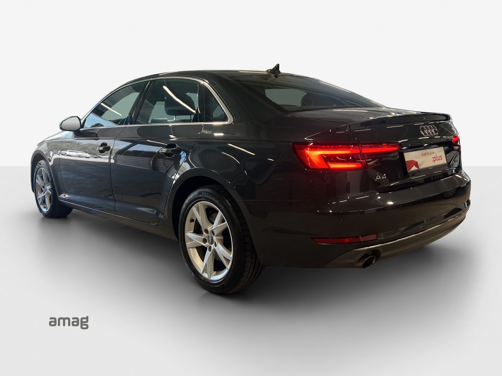 AUDI A4 1.4 TFSI Sport, Essence, Occasion / Utilisé, Automatique - 3