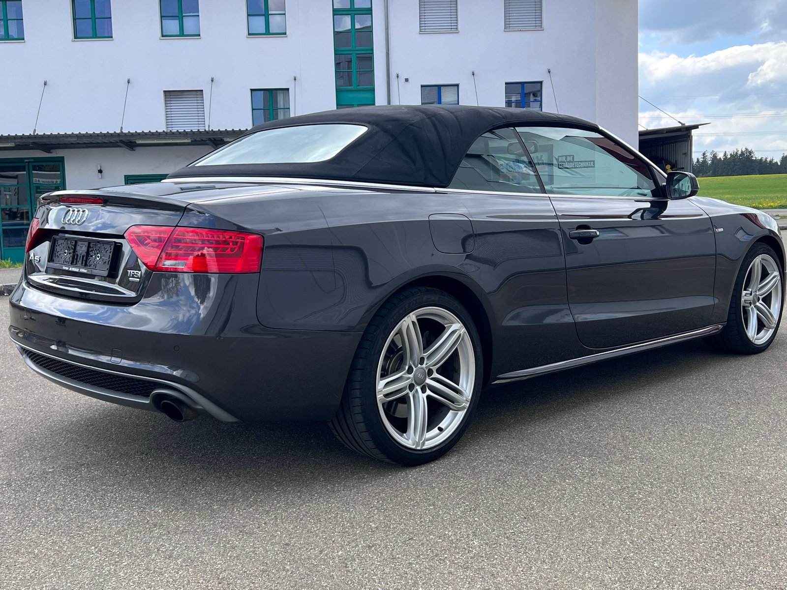 AUDI A5 Cabriolet 3.0 TFSI quattro S-tronic, Petrol, Second hand / Used, Automatic - 4