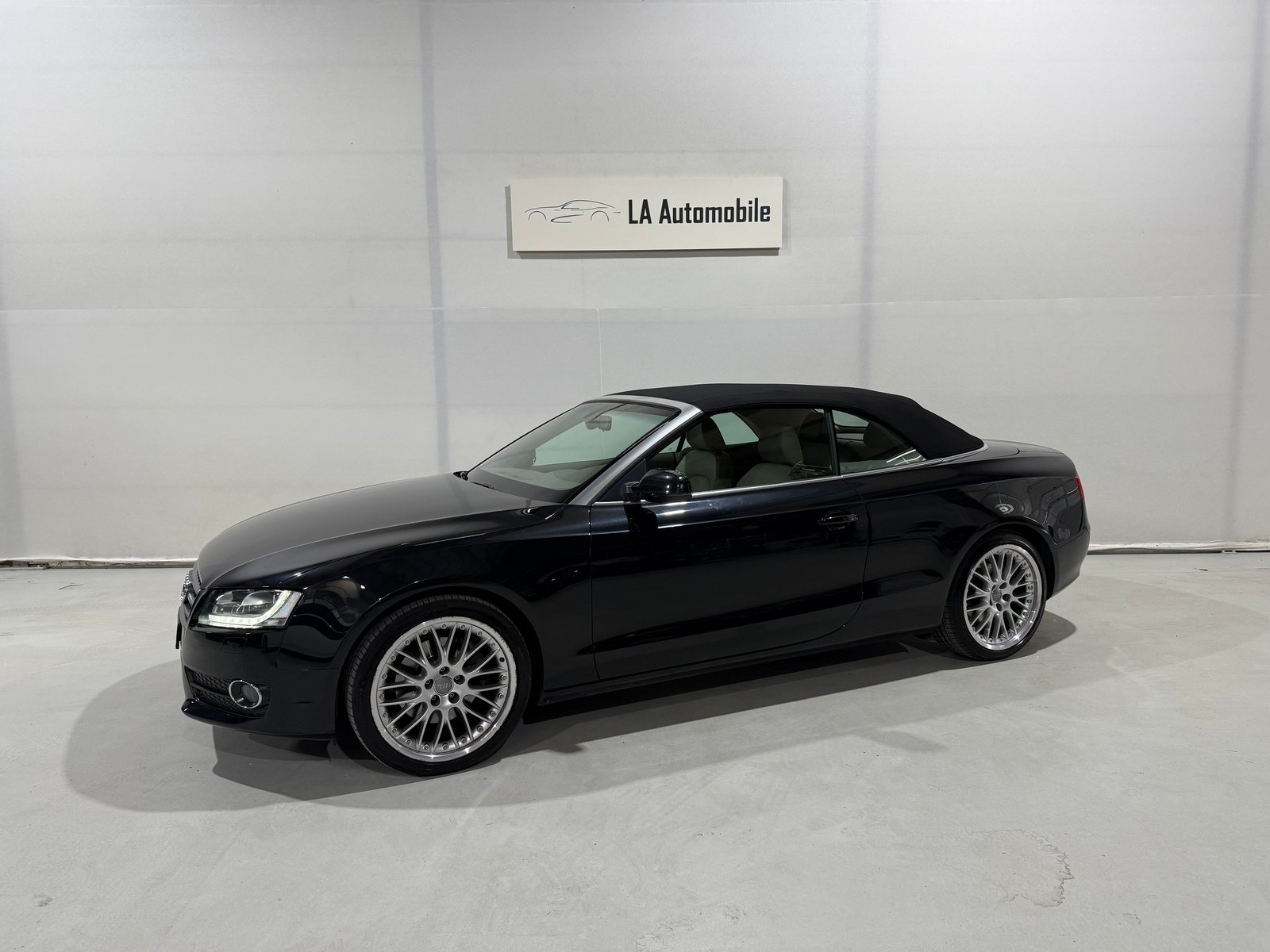 AUDI A5 Cabriolet 2.0 TFSI, Petrol, Second hand / Used, Manual - 2