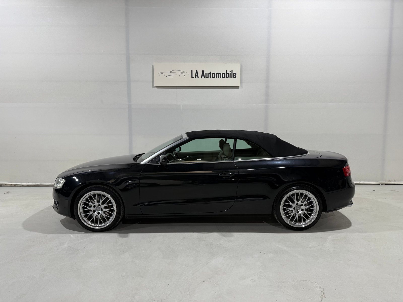 AUDI A5 Cabriolet 2.0 TFSI, Petrol, Second hand / Used, Manual - 4