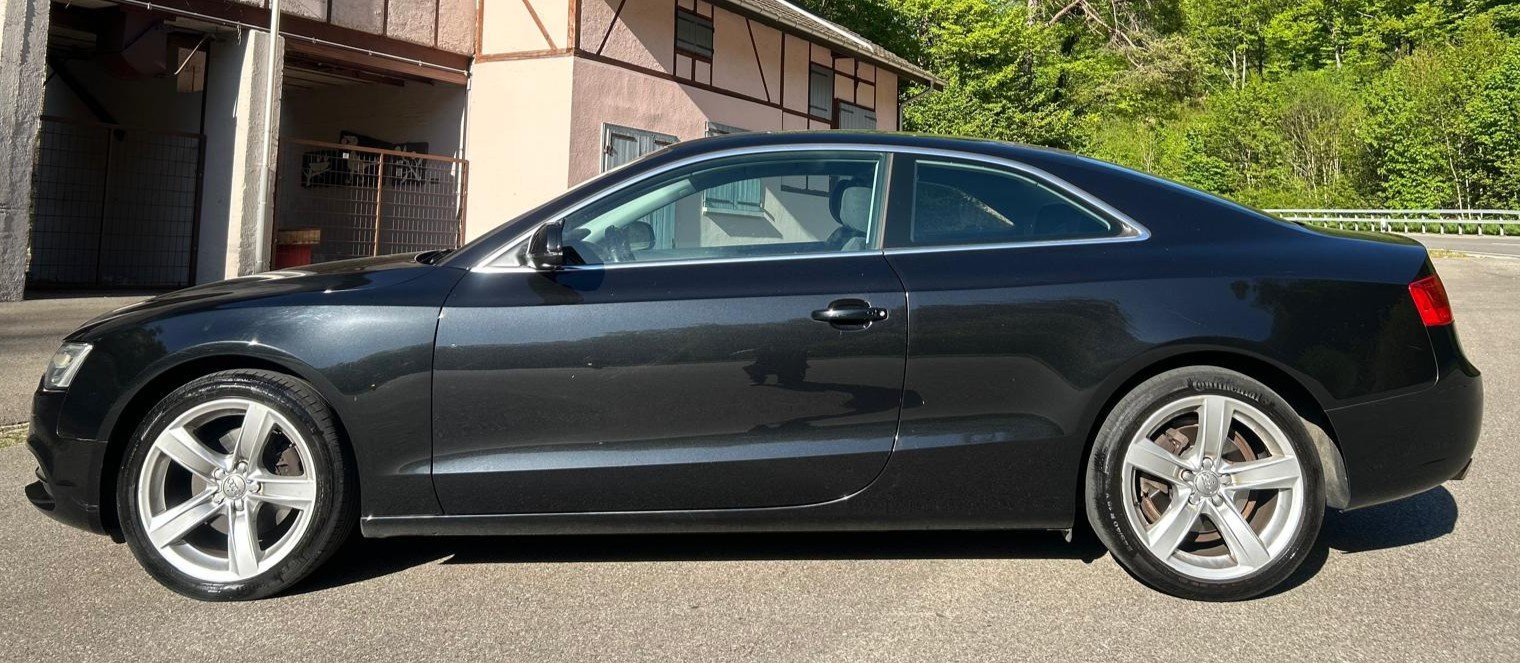 AUDI A5 Coupé 1.8 TFSI, Benzin, Occasion / Gebraucht, Handschaltung - 2
