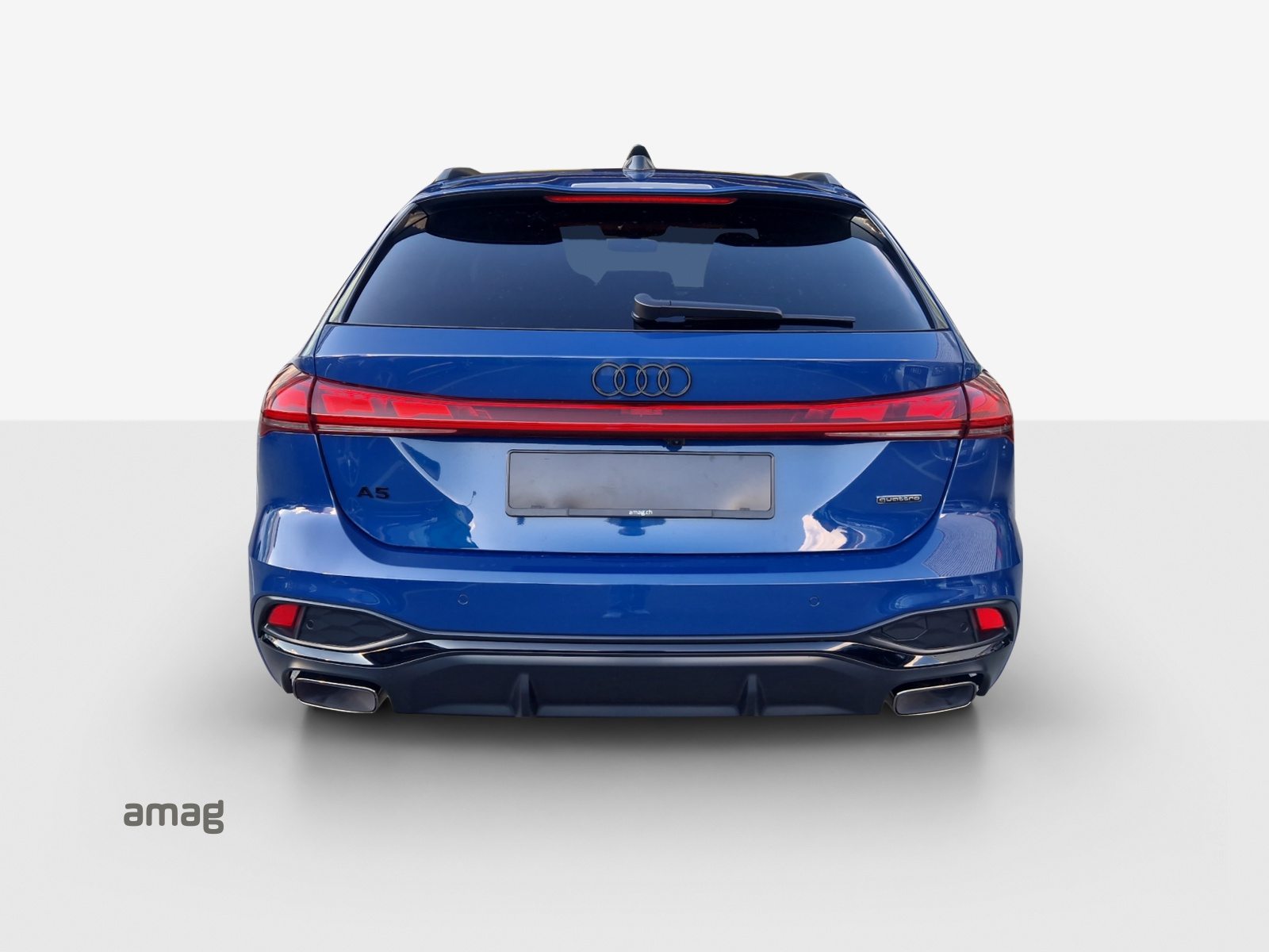 AUDI A5 Avant e-hybrid 220 kW Attraction, Hybride Intégral Essence/Électricité, Voiture nouvelle, Automatique - 4