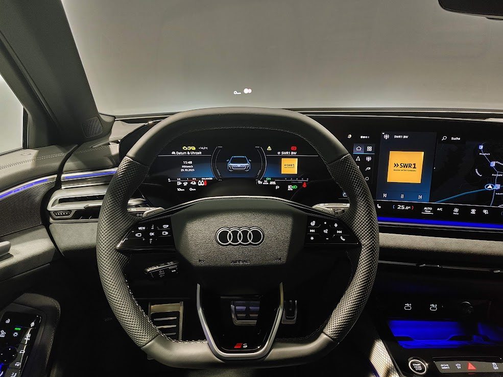 AUDI A5 Avant e-hybrid 270 kW, Full-Hybrid Petrol/Electric, New car, Automatic - 6