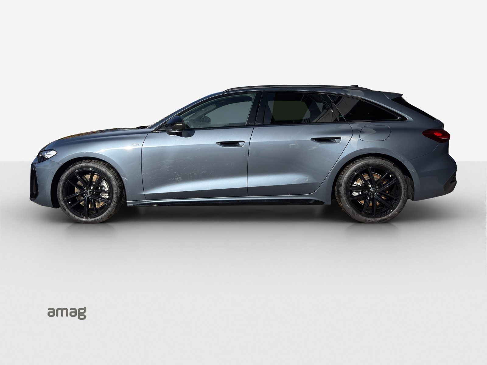 AUDI A5 Avant e-hybrid 220 kW Attraction, Full-Hybrid Petrol/Electric, New car, Automatic - 3