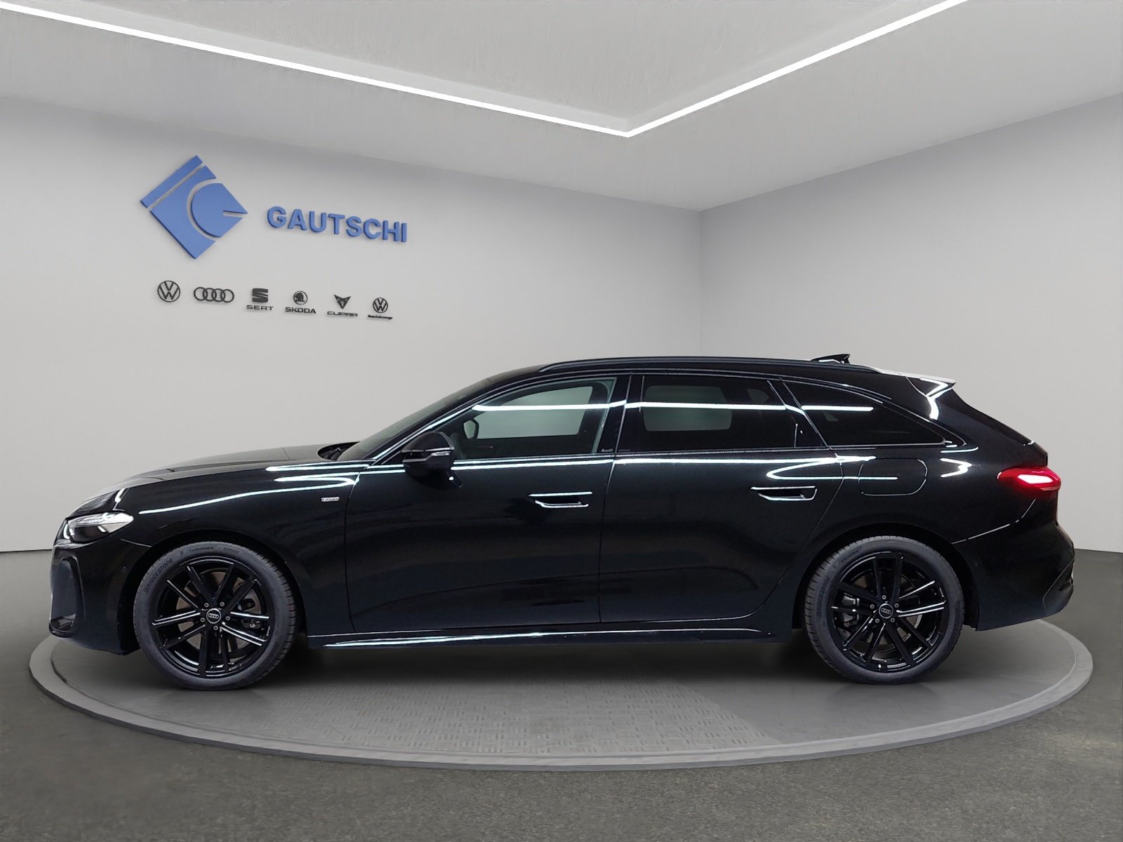 AUDI A5 Avant e-hybrid quattro Attraction 220 kW S tronic, Plug-in-Hybrid Petrol/Electric, New car, Automatic - 2