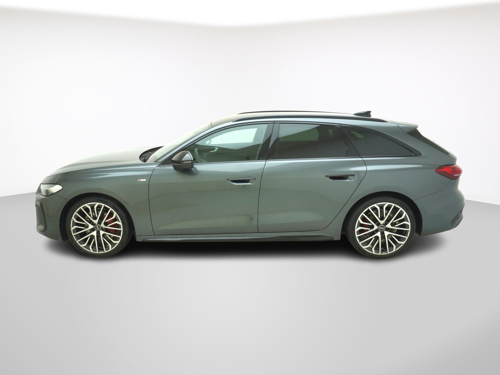 AUDI A5 Avant 2.0 40 TFSi S line quattro S-Tronic, Petrol, New car, Automatic - 2
