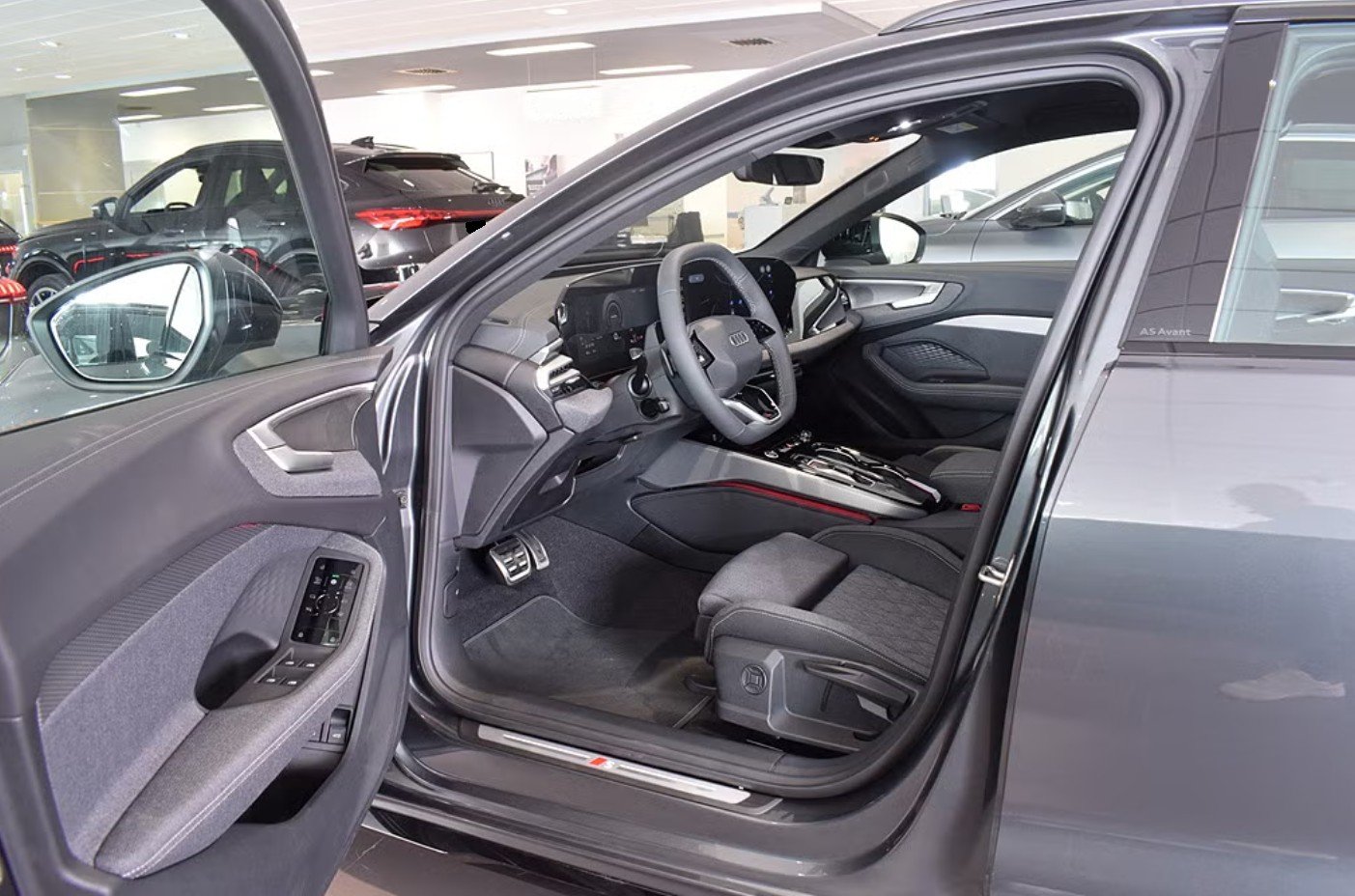 AUDI A5 Avant e-hybrid quattro S tronic, Plug-in-Hybrid Petrol/Electric, New car, Automatic - 3