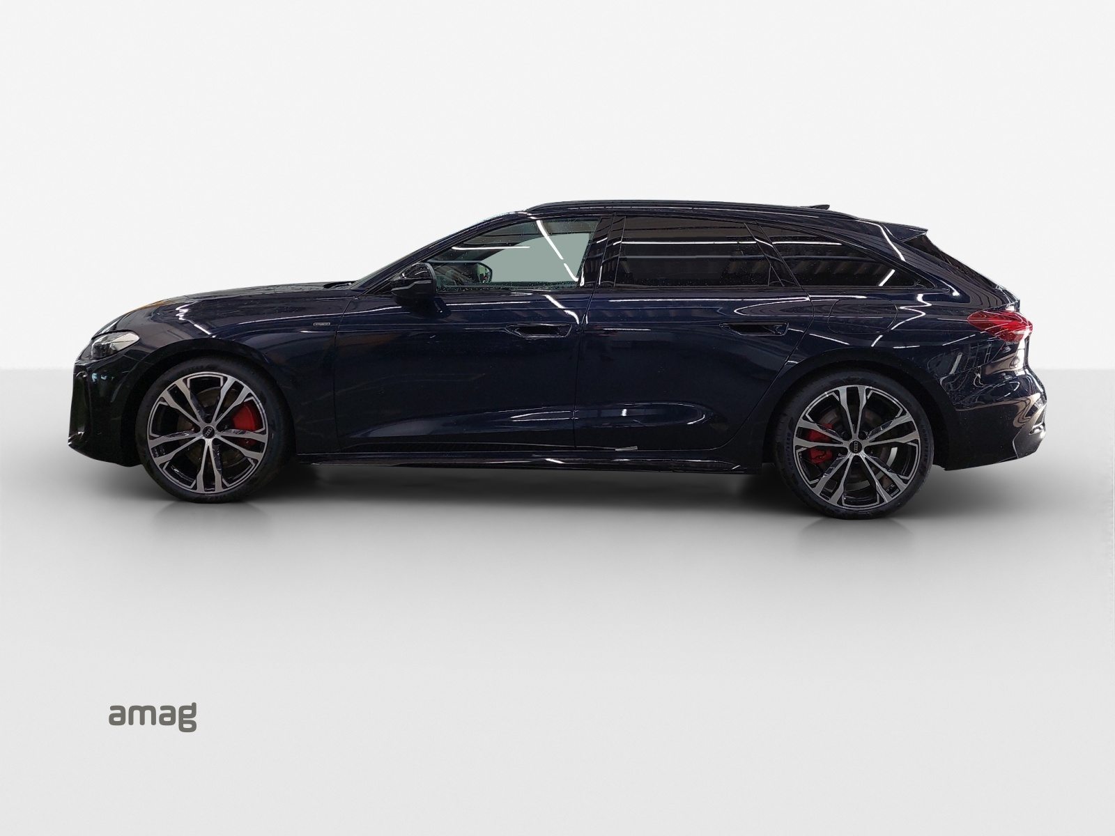 AUDI A5 Avant e-hybrid 270 kW, Full-Hybrid Petrol/Electric, New car, Automatic - 2