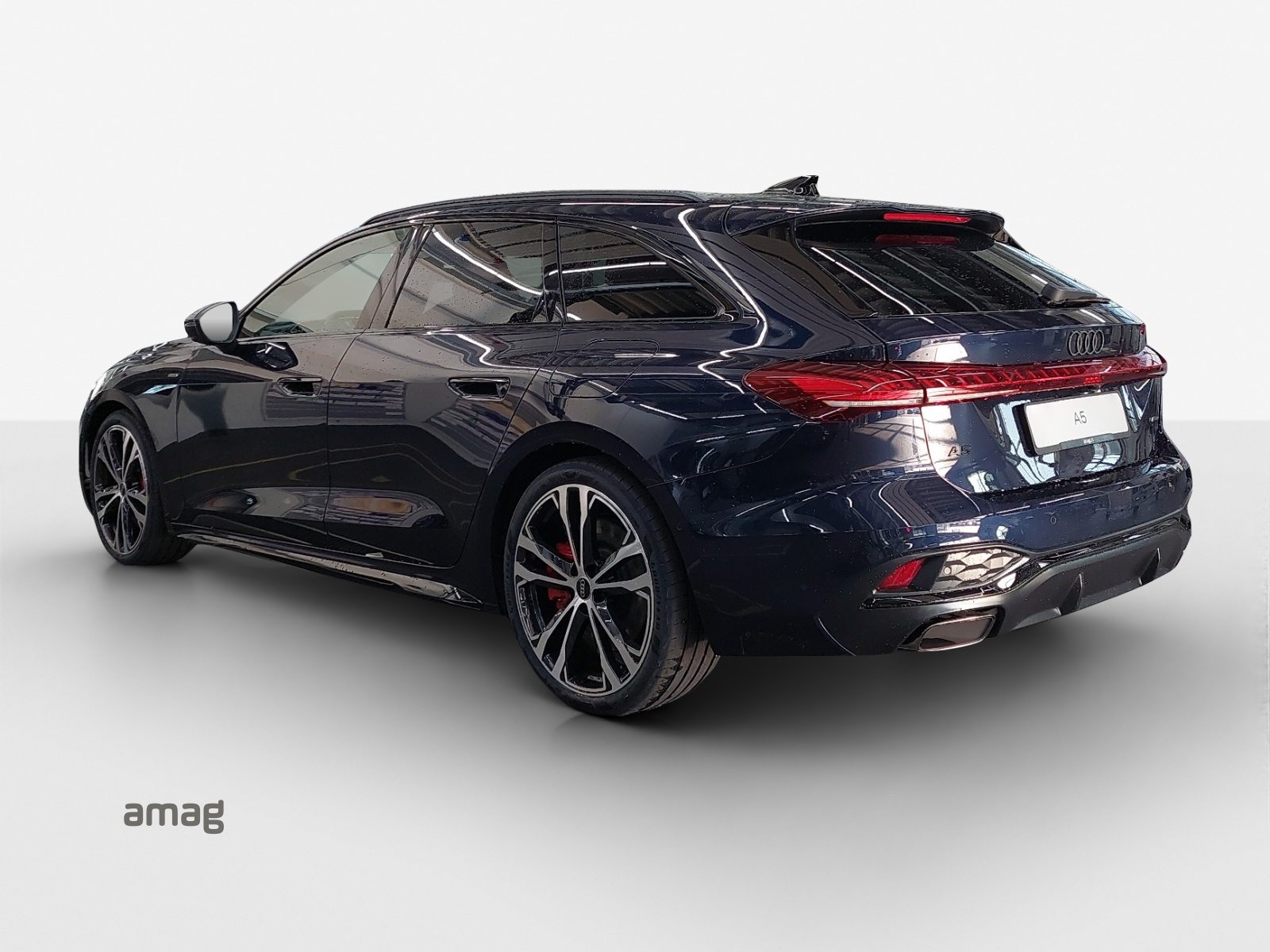 AUDI A5 Avant e-hybrid 270 kW, Full-Hybrid Petrol/Electric, New car, Automatic - 3