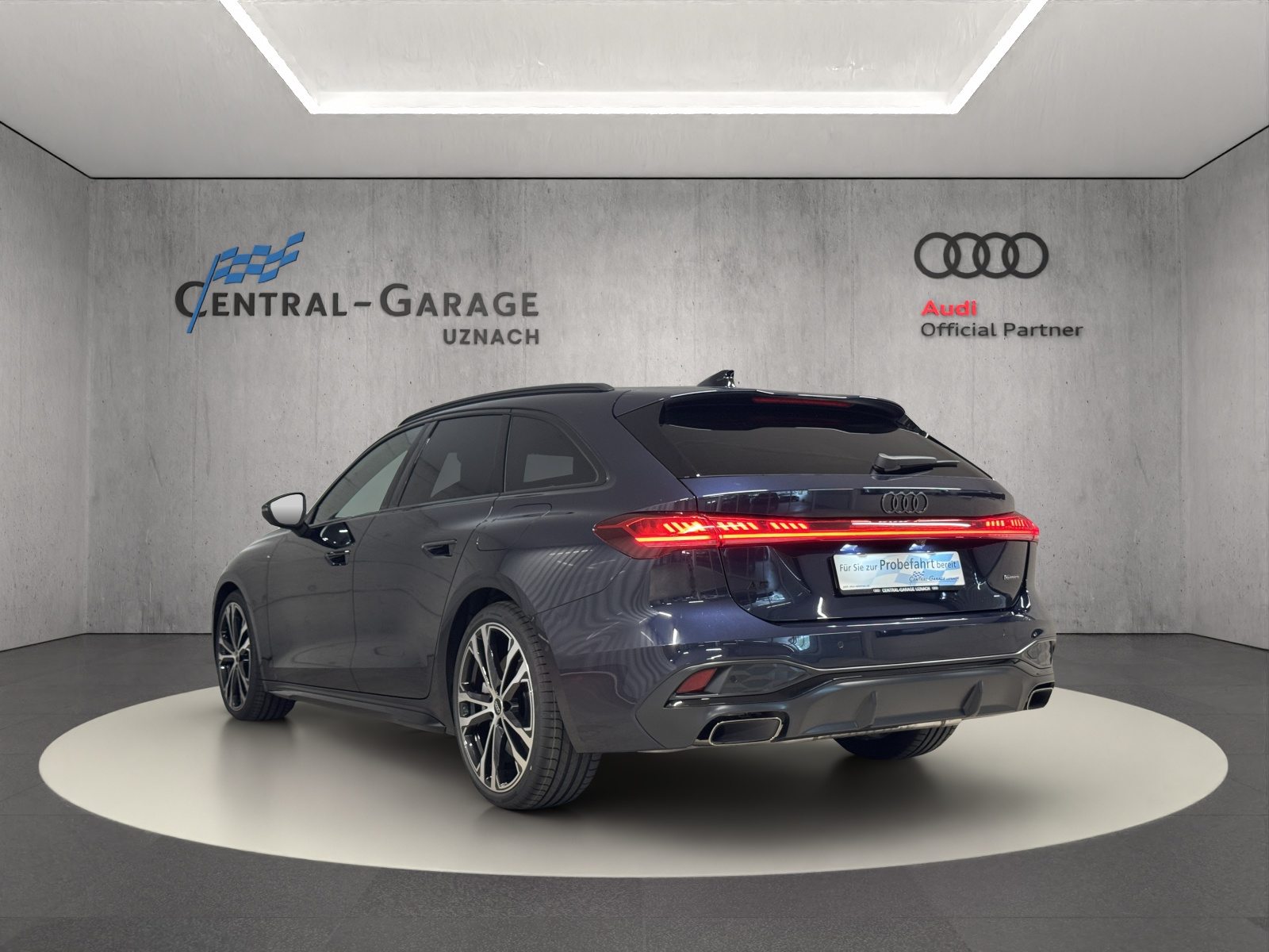AUDI A5 Avant e-hybrid 270 kW, Hybride Intégral Essence/Électricité, Voiture nouvelle, Automatique - 3