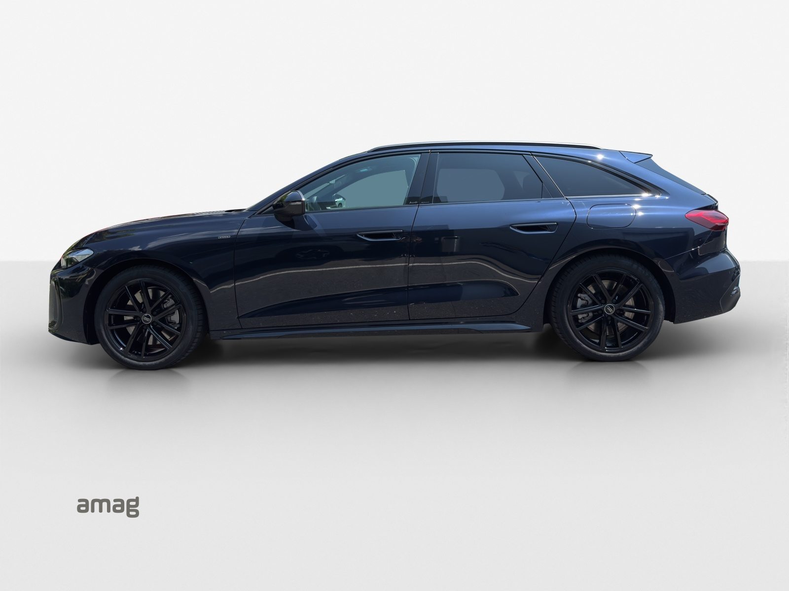 AUDI A5 Avant e-hybrid 270 kW, Voll-Hybrid Benzin/Elektro, Neuwagen, Automatik - 2