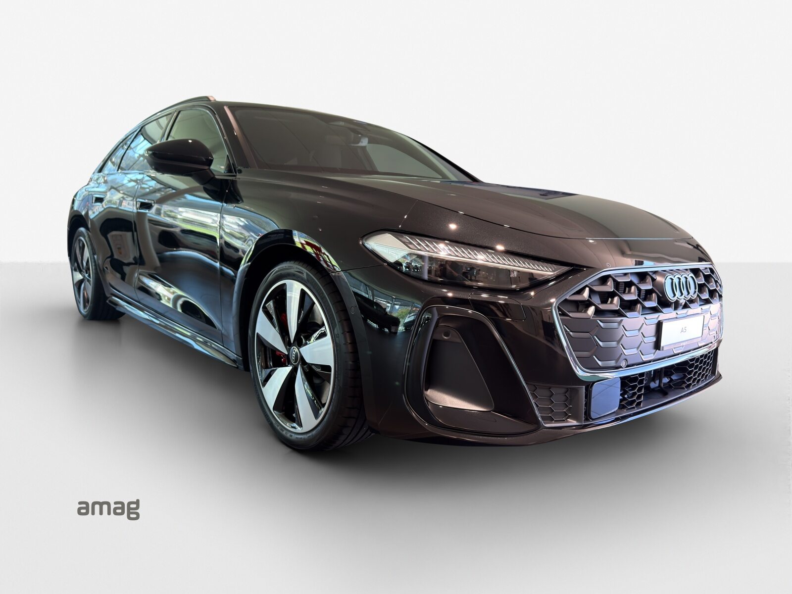 AUDI A5 Avant e-hybrid 270 kW, Hybride Intégral Essence/Électricité, Voiture nouvelle, Automatique - 5