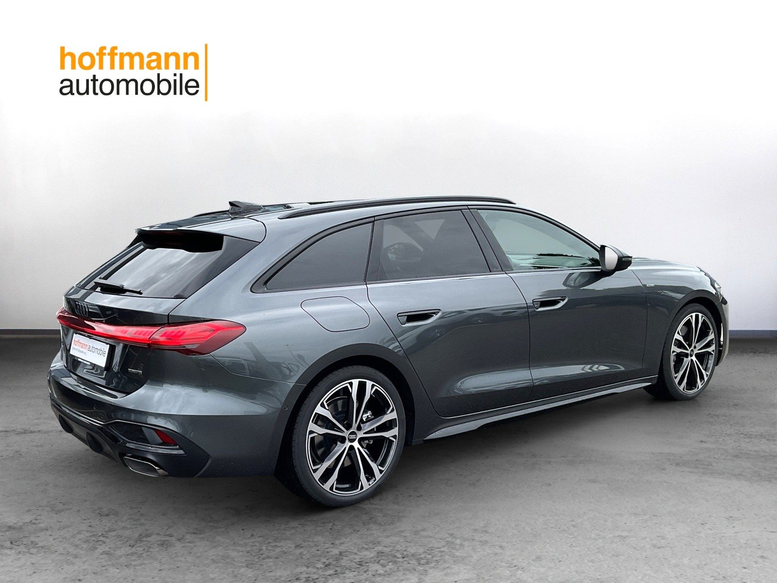 AUDI A5 Avant e-hybrid 220 kW Attraction, Hybride Integrale Benzina/Elettrica, Occasioni / Usate, Automatico - 4