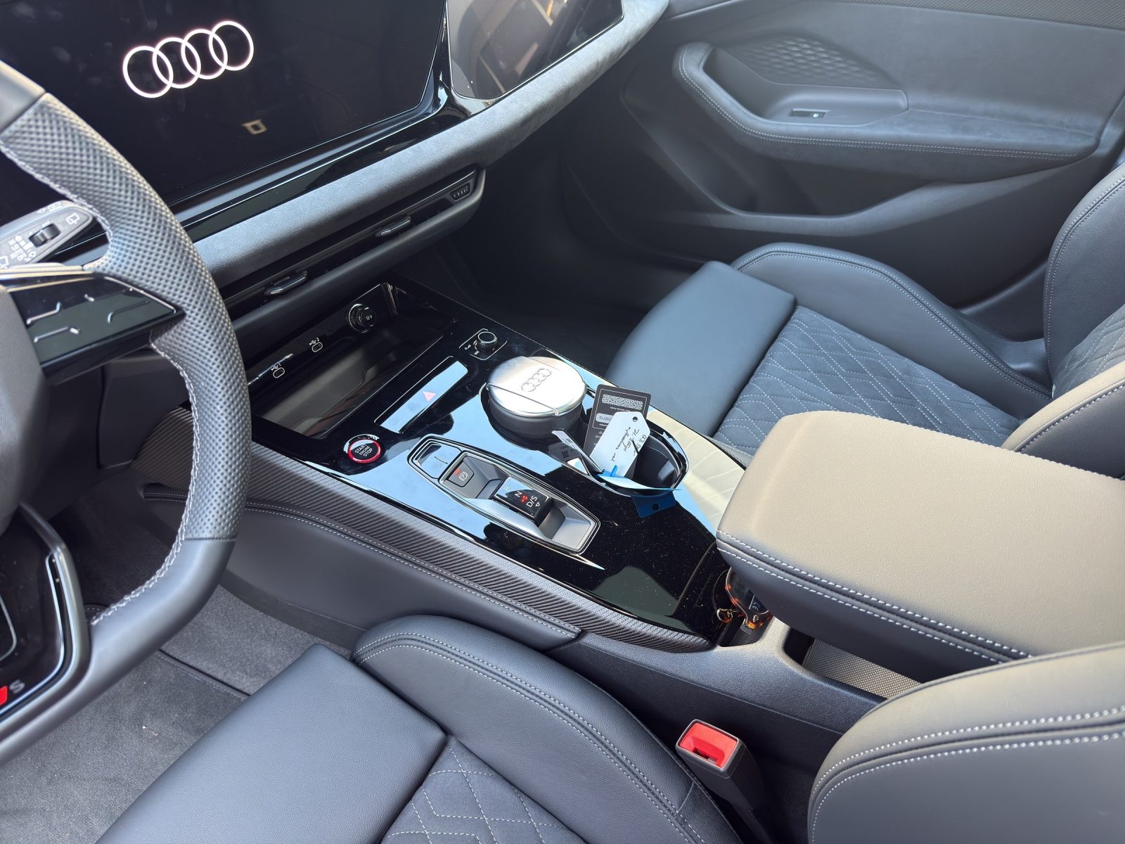 AUDI A5 Avant e-hybrid 220 kW Attraction, Hybride Intégral Essence/Électricité, Occasion / Utilisé, Automatique - 3