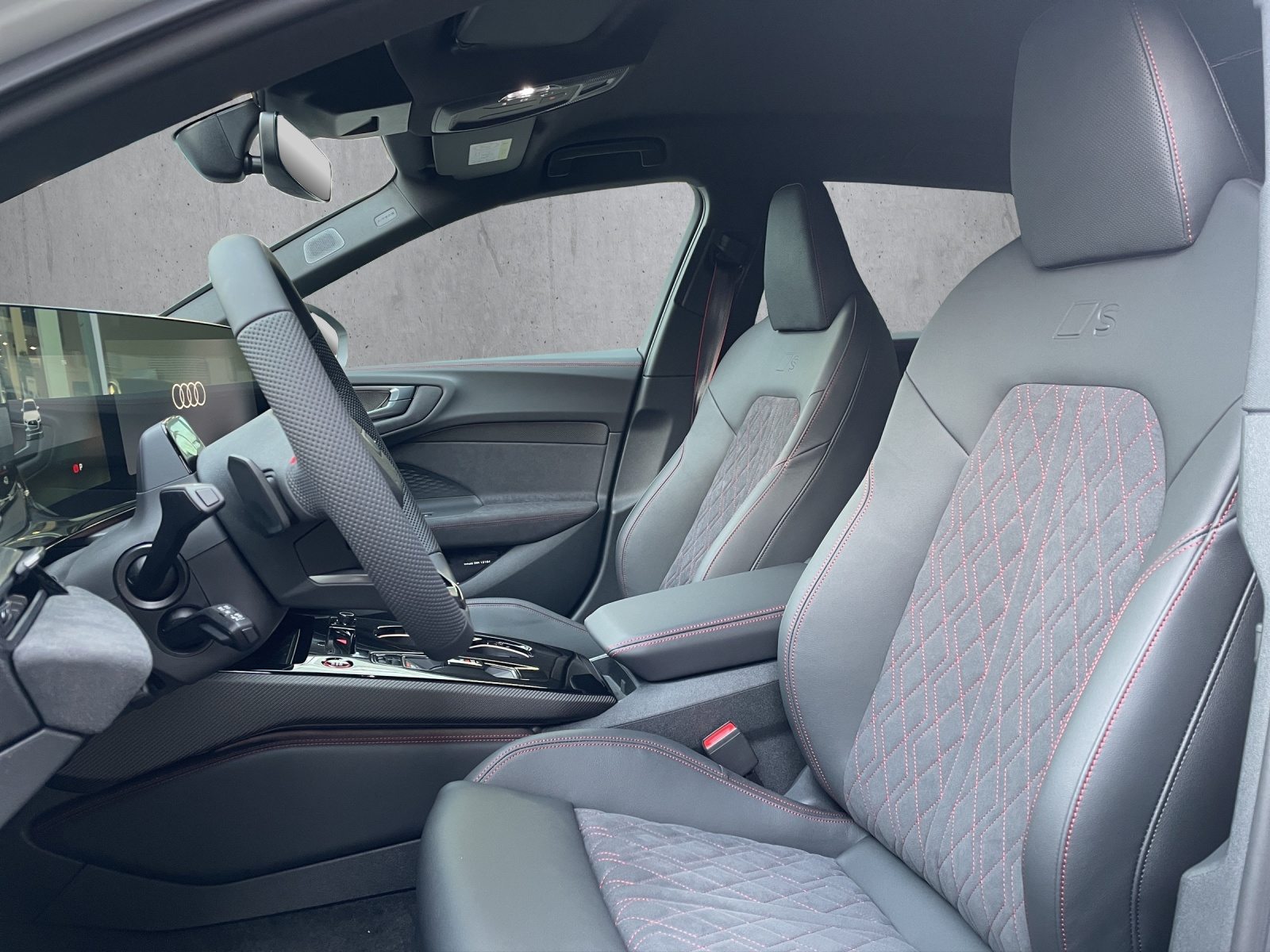 AUDI A5 Avant e-hybrid 270 kW, Voll-Hybrid Benzin/Elektro, Occasion / Gebraucht, Automatik - 7