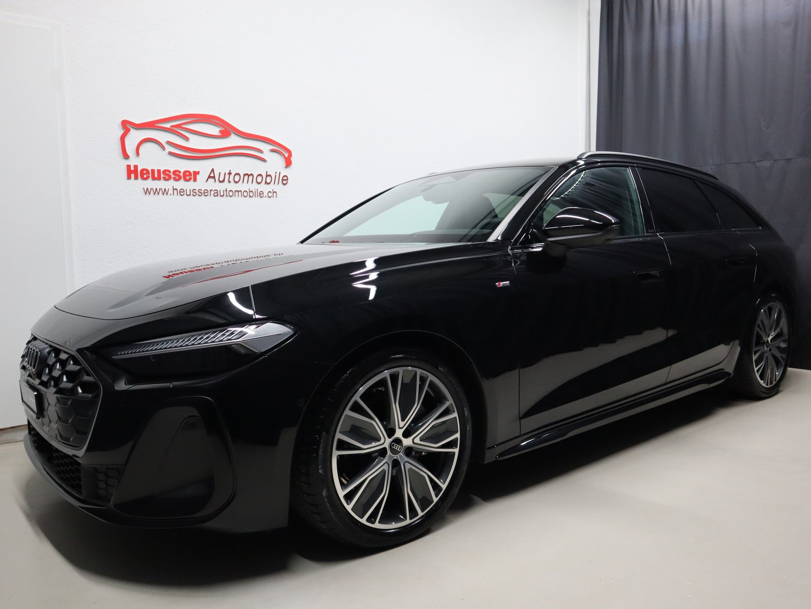 AUDI A5 Avant 2.0 TDI S tronic S Line Edition - Navi - MMI B, Mild-Hybrid Diesel/Elektro, Occasion / Gebraucht, Automatik - 2