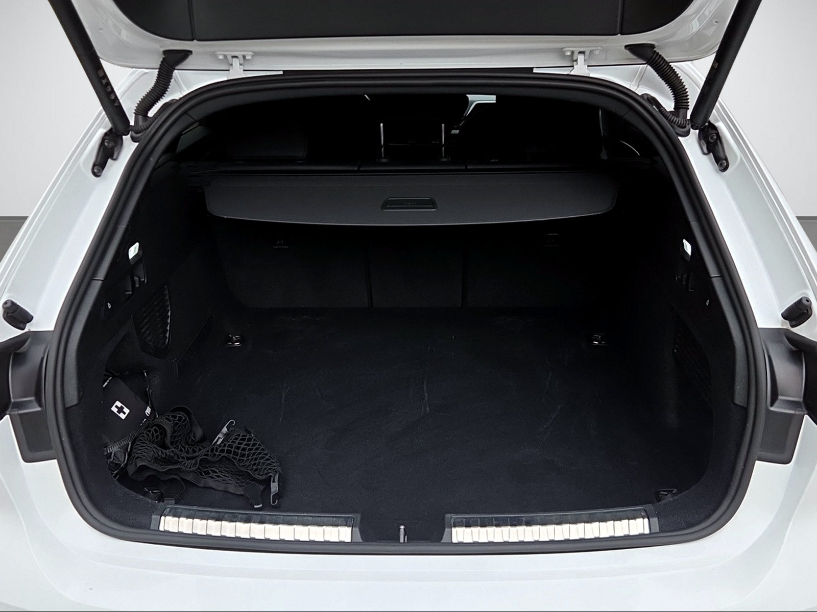 AUDI A5 Avant 2.0 TDI Attraction quattro S-Tronic, Mild-Hybrid Diesel/Electric, Second hand / Used, Automatic - 7