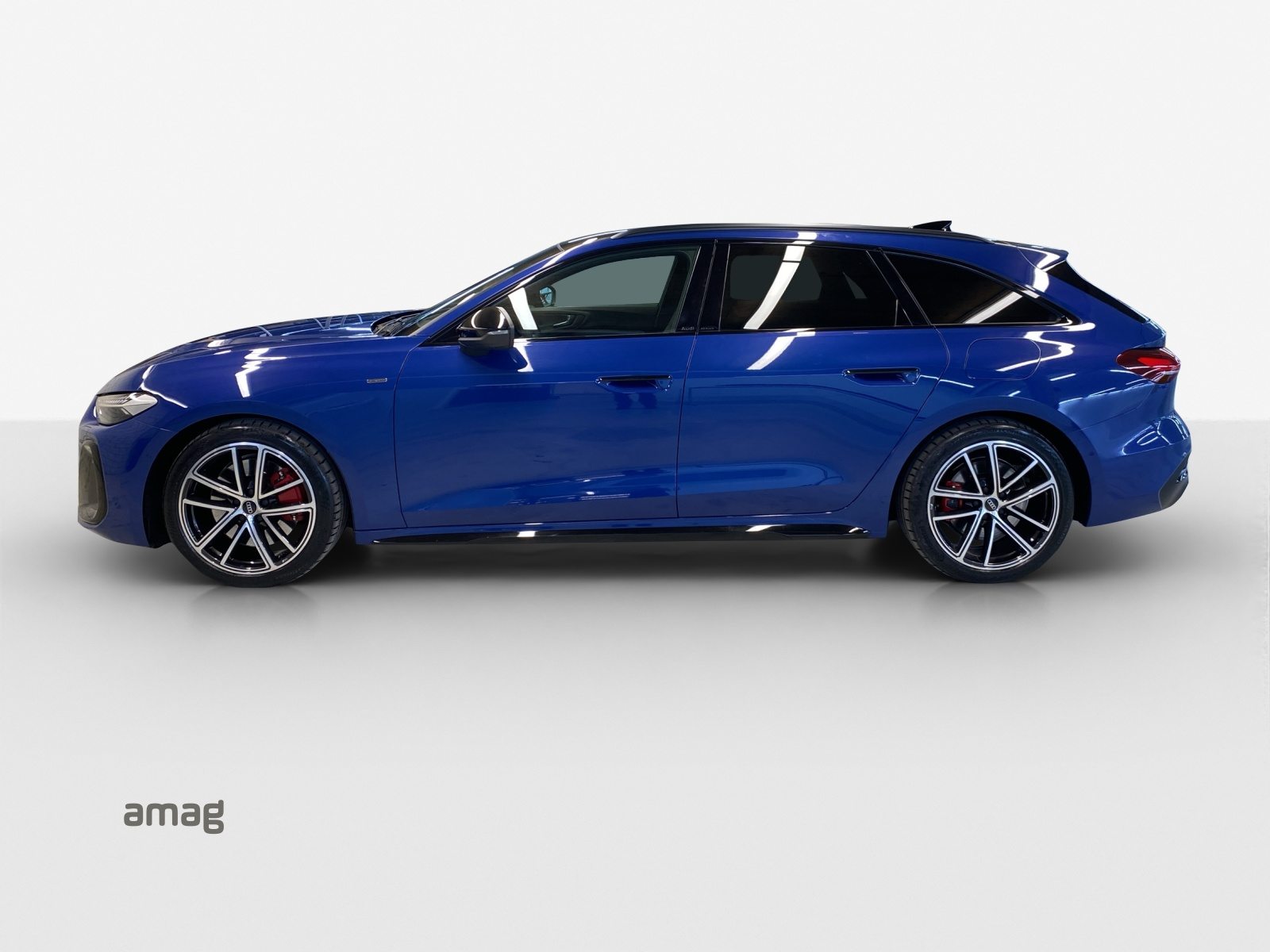 AUDI A5 Avant e-hybrid 270 kW, Voll-Hybrid Benzin/Elektro, Occasion / Gebraucht, Automatik - 2