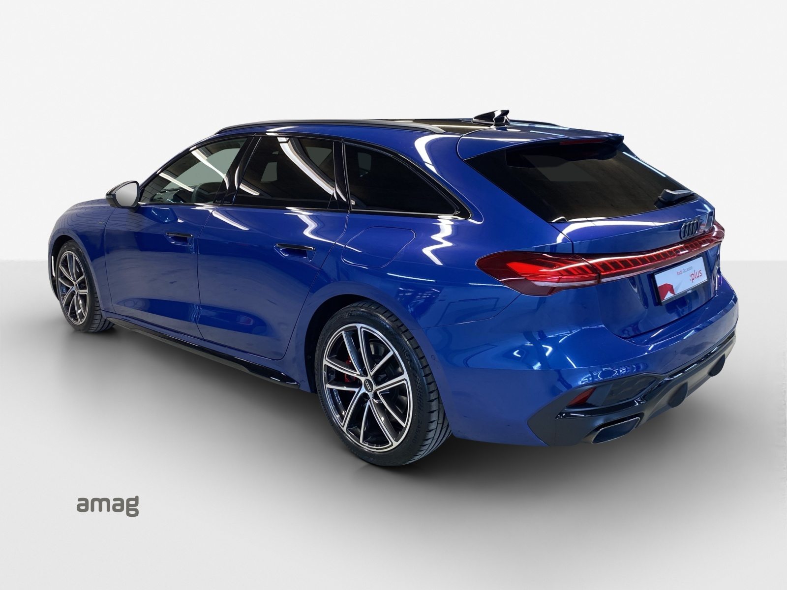 AUDI A5 Avant e-hybrid 270 kW, Voll-Hybrid Benzin/Elektro, Occasion / Gebraucht, Automatik - 3